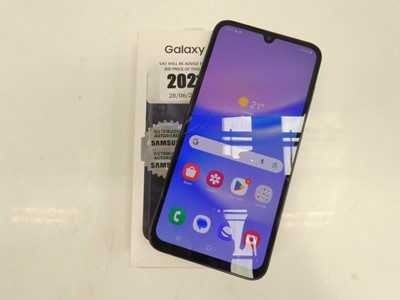 Lot 2021 - Samsung Galaxy A15 128GB Black with box and cable
