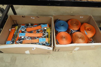Lot 4540 - Two trays containing ratchets and ratchet straps