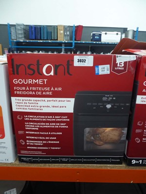 Lot 3032 - Instant Gourmet air fryer oven