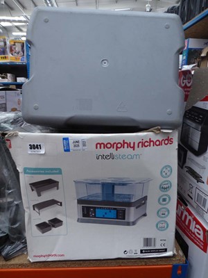 Lot 3041 - Morphy Richards food steamer and a cooler box