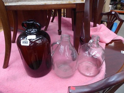 Lot 5282 - 3 demijohns