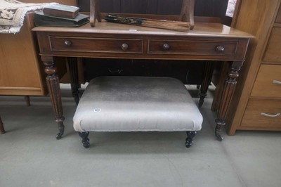 Lot 5064 - Late Victorian 2 drawer desk