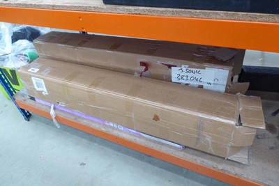 Lot 4694 - Under bay of Golden Select laminate flooring,...