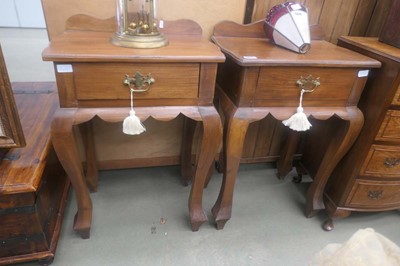 Lot 5075 - Pair of walnut single drawer bedside cabinets