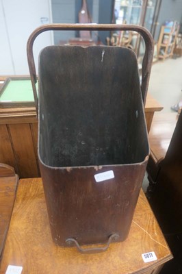 Lot 5076 - Vintage bentwood coalscuttle