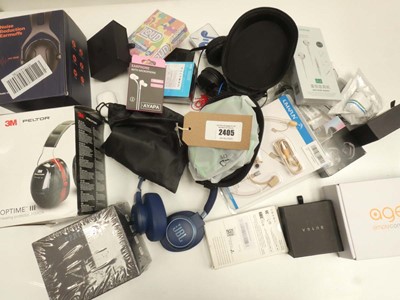 Lot 2405 - Quantity of wireless & wired headphones /...