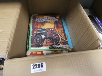 Lot 2206 - Box containing vintage Practical Mechanics and...