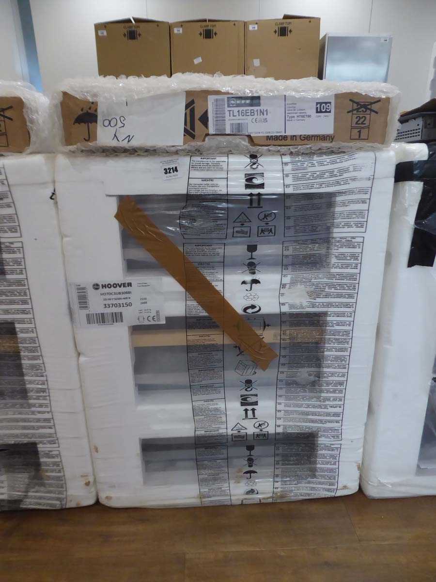 Lot 3214 - Hoover double door built in oven model...