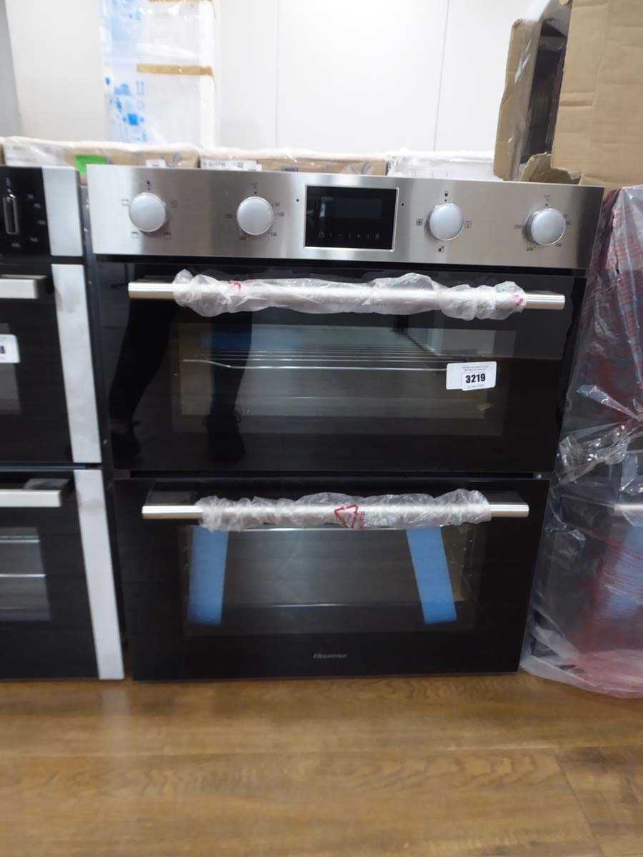 Lot 3219 - Hisense built in electric double oven model...