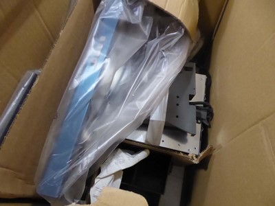 Lot 3224 - Hotpoint cooker hood model F155758