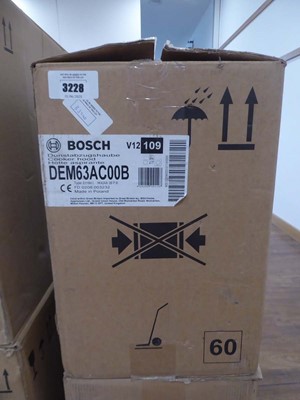 Lot 3228 - Bosch cooker hood E016HI