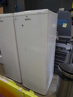 Lot 3246 - Single door Beko fridge