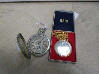 Lot 2315 - 2 Pocket watches, 1 with a key