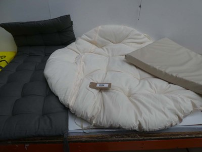 Lot 3536 - Papasan chair cushion, bench cushion and one...