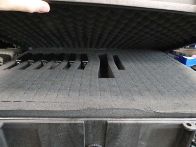 Lot 2435 - TXSIMG professional radio microphone set in a...