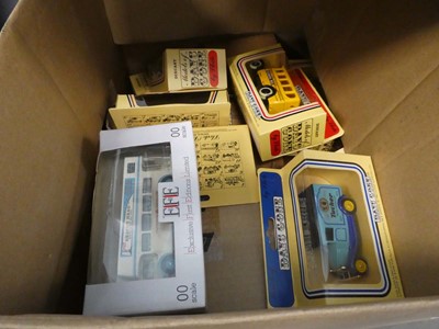 Lot 2372 - 2 Boxes containing various diecast model...