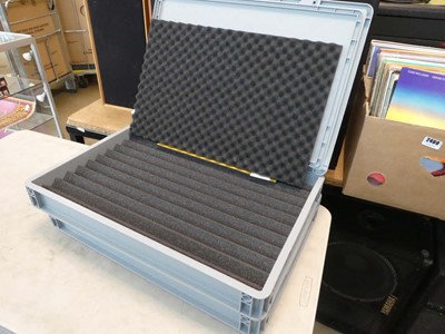 Lot 2395 - 2 Model train carry cases