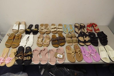 Lot 3642 - 21 pairs of ladies sandals of various styles...