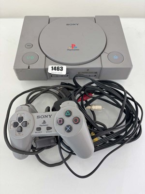 Lot PlayStation 1 and controller