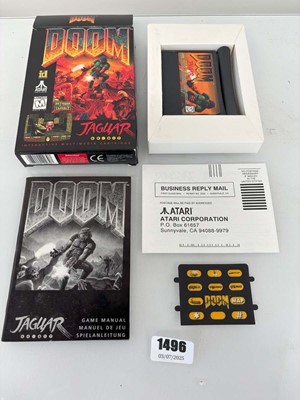 Lot Doom for Atari Jaguar boxed