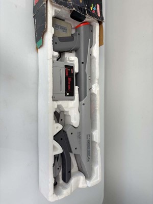 Lot Nintendo Super Scope in box