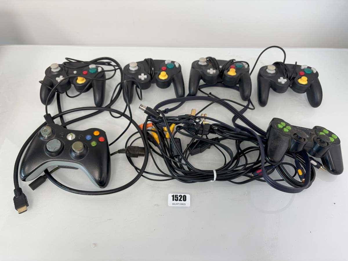 Lot Qty of controllers and cables