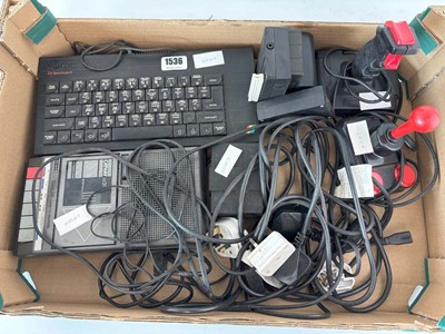 Lot Sinclair ZX Spectrum, controllers and cassette...