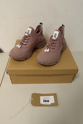 Lot 3644 - Boxed pair of Steve Madden Chunky trainers,...