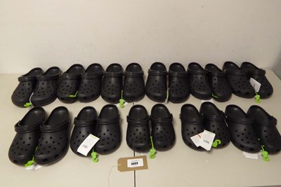 Lot 3669 - 11 pairs of Crocs Classic of various sizes,...