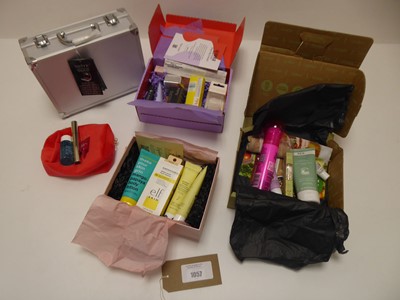 Lot 1057 - Selection of makeup gift sets to include...