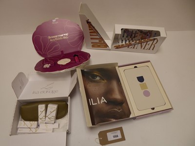 Lot 1066 - Selection of make up gift sets to include...