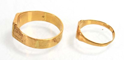 Lot 513 - An 18ct yellow gold and platinum highlighted...