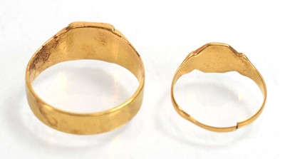 Lot 513 - An 18ct yellow gold and platinum highlighted...