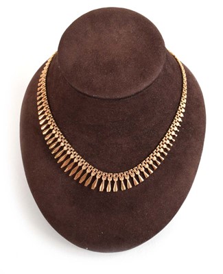 Lot 531 - A 9ct yellow gold graduated fringe necklace, l....