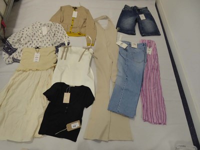 Lot 3736 - Selection of Zara & Sister Companies clothing