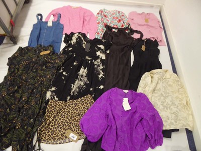 Lot 3739 - Selection of clothing to include Phase Eight,...