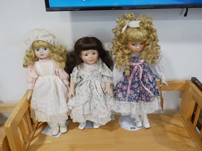 Lot 1214 - 3 vintage dolls