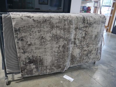 Lot 1291 - Large 2 tone rug