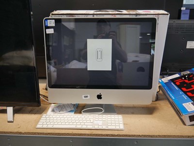 Lot 1307 - Apple iMac 21.5 in. All-in-One computer 16KB...
