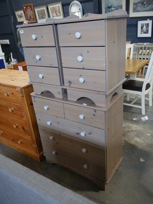 Lot 1258 - Bedroom set comprising chest of drawers - 2...