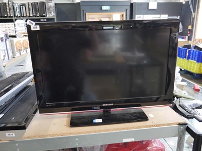 Lot 1324 - Samsung 32" TV, LE32B530P7W