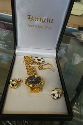 Lot 1348 - Knight for Football Fans gift set including...