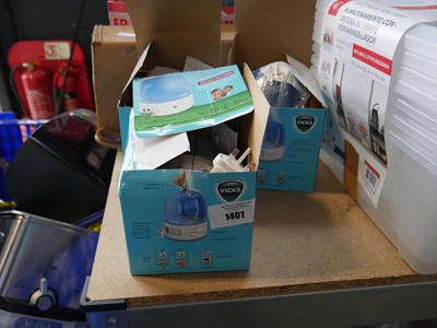 Lot 1401 - 3 boxes of Vicks personal humidifiers