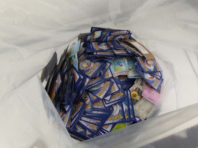 Lot Bag containing a large qty of assorted Pokémon...