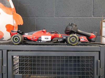 Lot 1430 - 2 remote control *1/10 Scale FI cars, 1...