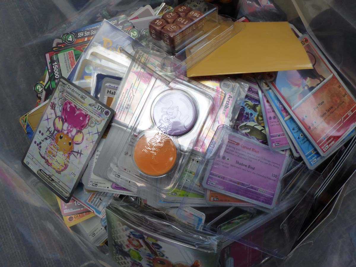 Lot Bag containing qty of Pokémon and other...