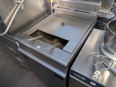 Lot 232 - 60cm gas Vulcan single well fire with 2 baskets