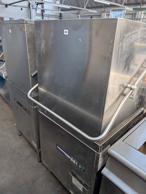Lot 233 - 60cm comendal C411M lift up passthrough...