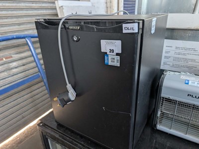 Lot 20 - 40cm Tefcold bench top fridge