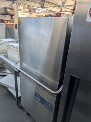 Lot 26 - 62cm Maidaid C2035WS lift top pass through...